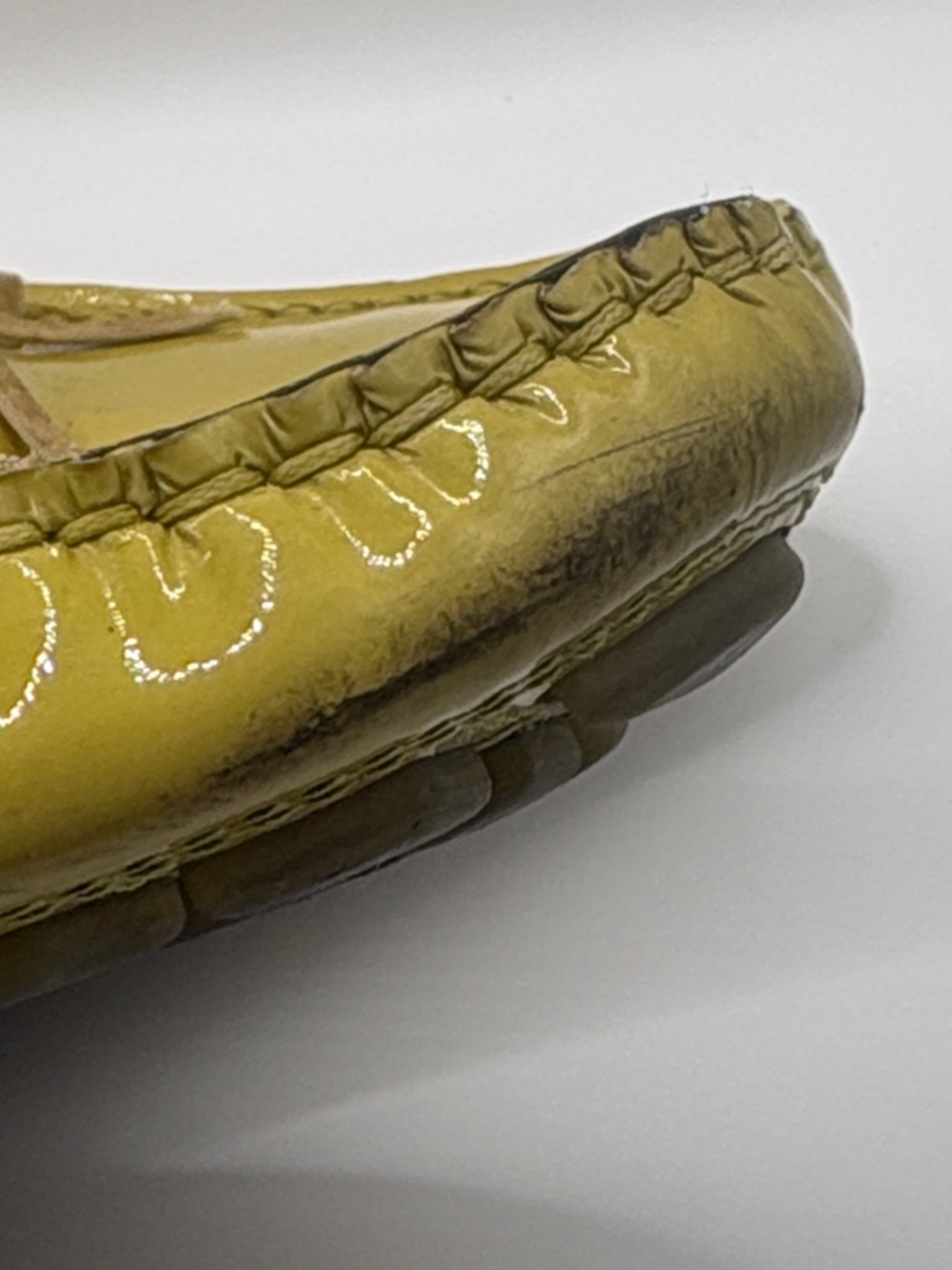 Salvatore Ferragamo Yellow Green Patent Leather Bow Tie Driving Loafers Size 8 - Picture 10 of 12